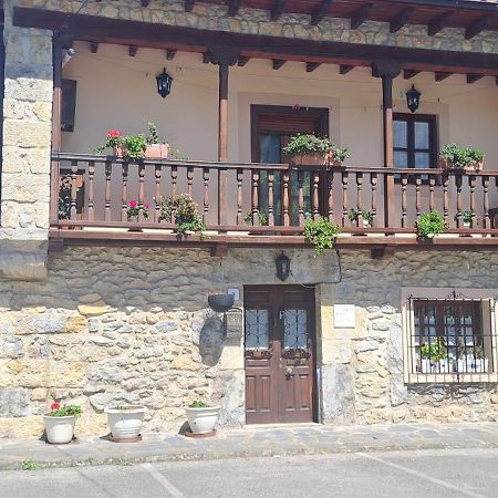 Casa Del Cura Hotel Molleda Екстериор снимка