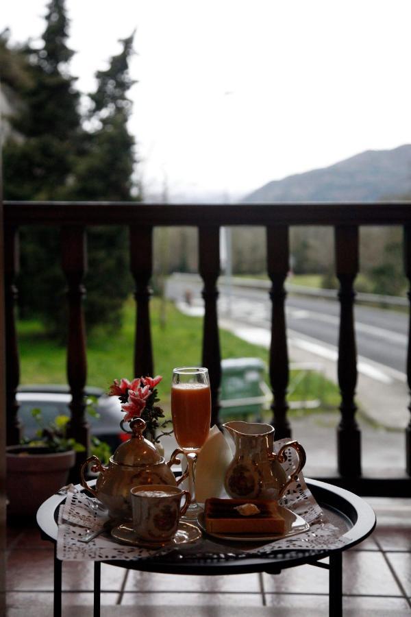 Casa Del Cura Hotel Molleda Екстериор снимка